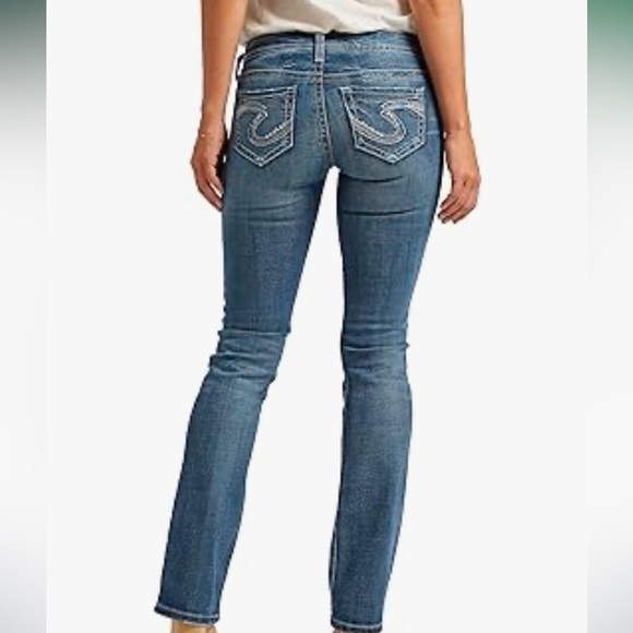 Silver Jeans Denim - Silver Jeans Co. Women's Tuesday Low Rise Slim Bootcut Jeans